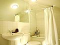 EUA, s.r.o. - St Pancras 2B(22089) Bathroom